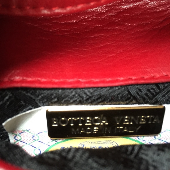 Bottega Veneta Intrecciato leather crossbody - Picture 2 of 6